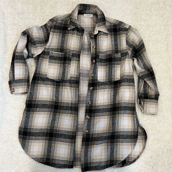 Carly Jean Los Angeles Jackets & Blazers - Carly Jean Los Angeles plaid jacket